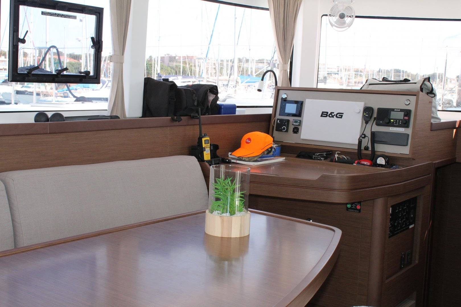 Lagoon 42 - 4