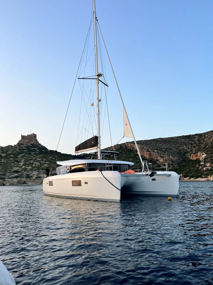 Lagoon 42 - 3