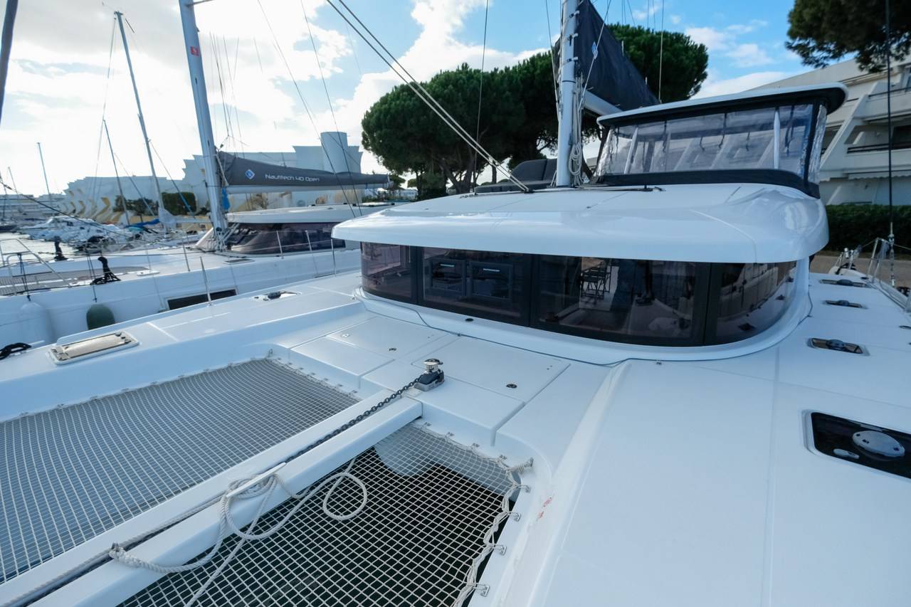 Lagoon 42 - 4