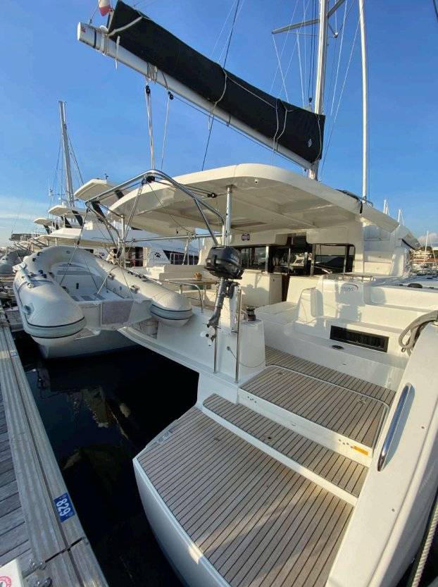 Lagoon 46