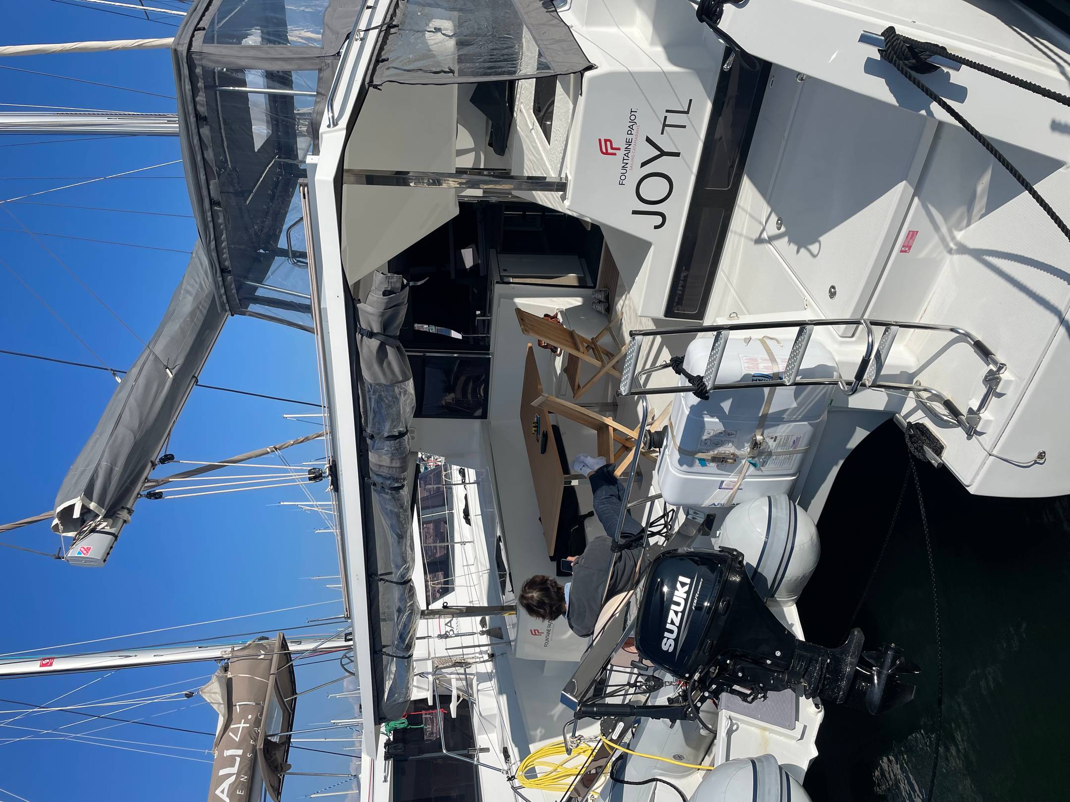 Lucia 40 - 4