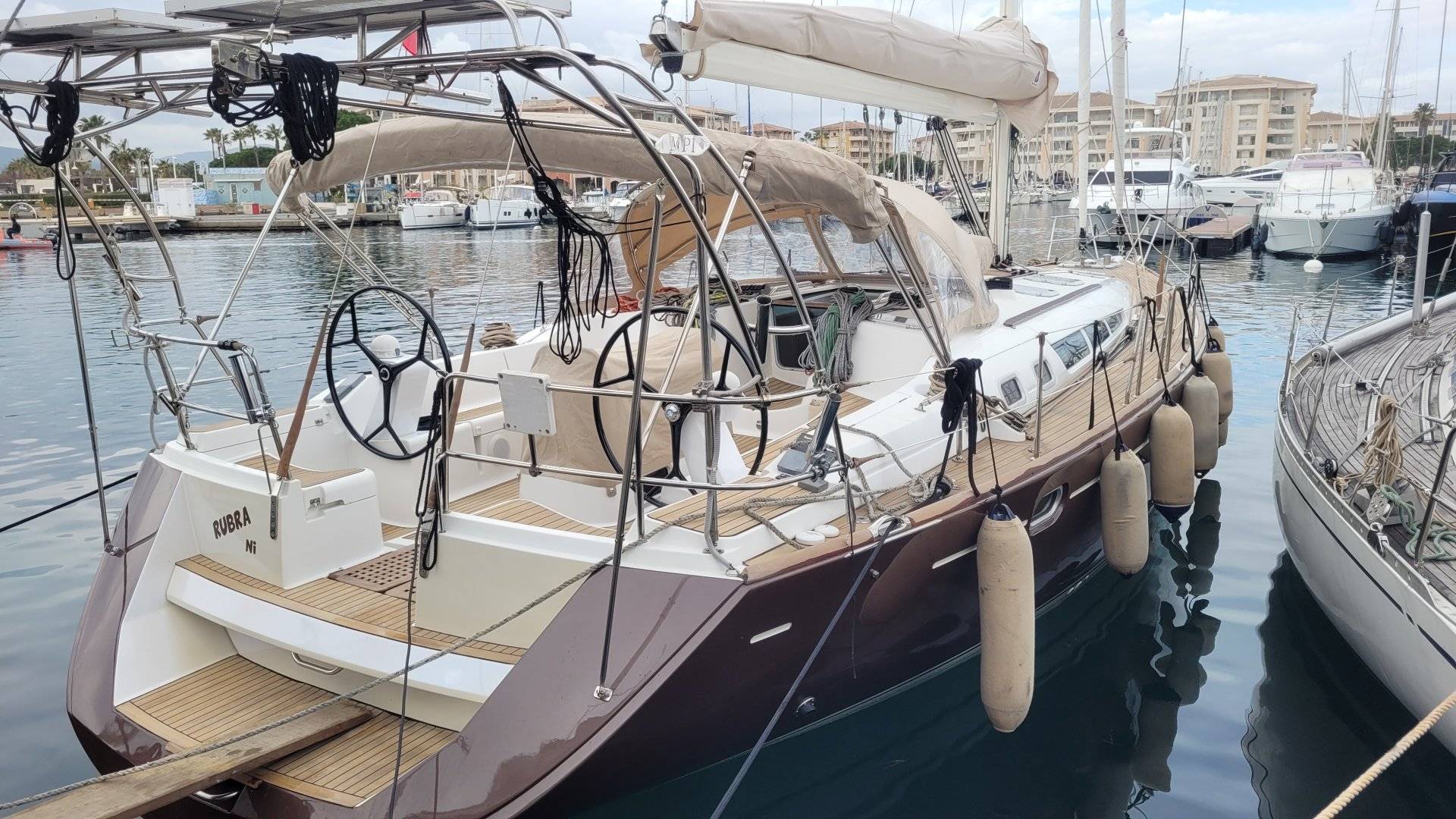 Sun Odyssey 49
