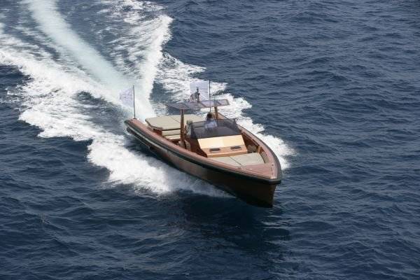 Wally Tender - 4