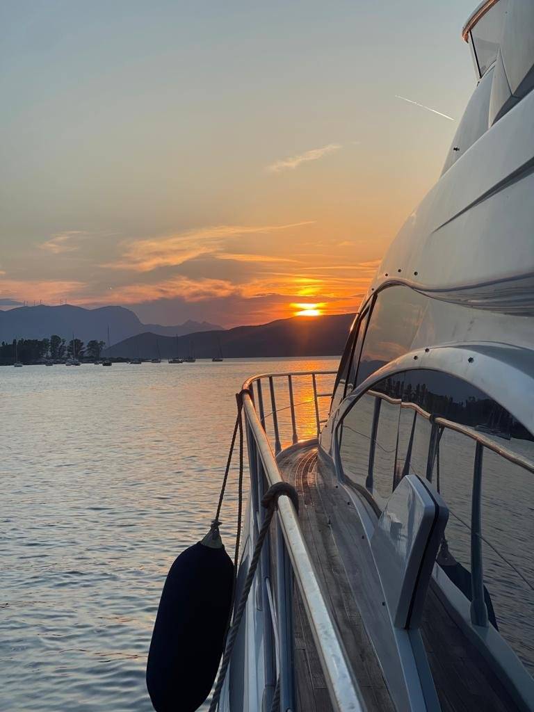 Azimut 64 Fly - 5