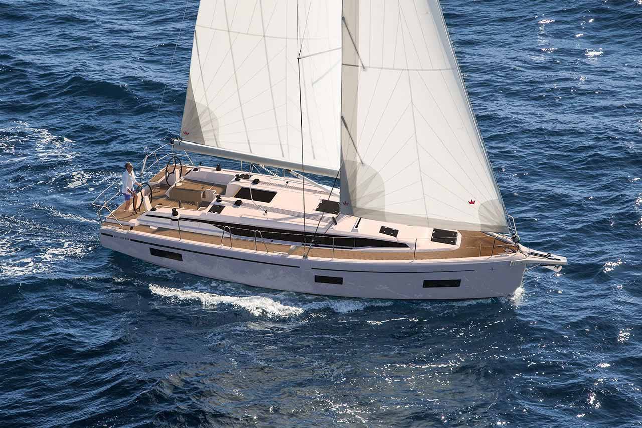 Bavaria C38 - 2