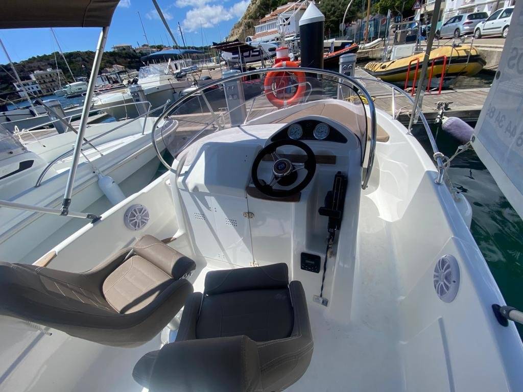 Cap Ferret 552 Open - 4