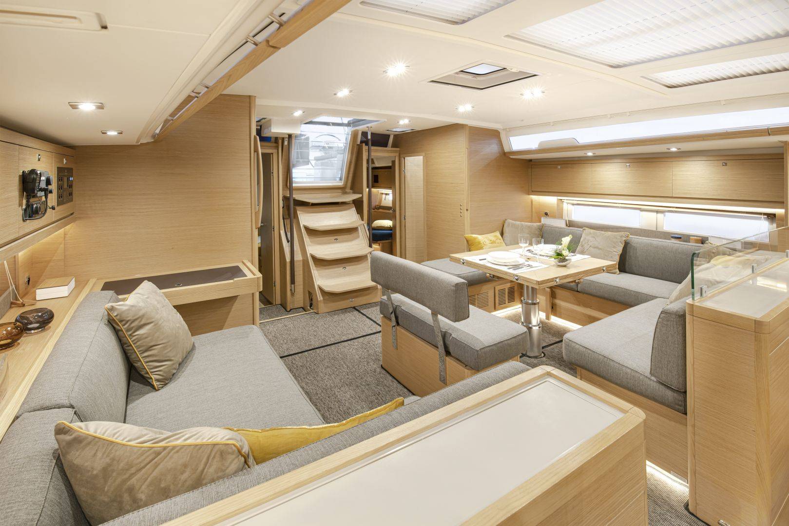 Dufour 530 Smart Electric - 3