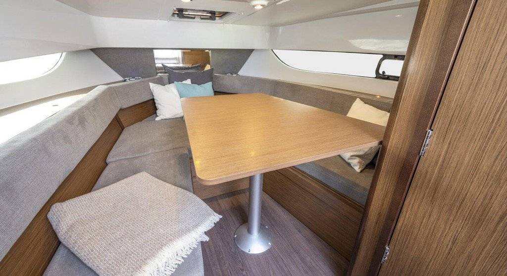 Flyer 9 Sundeck - 4