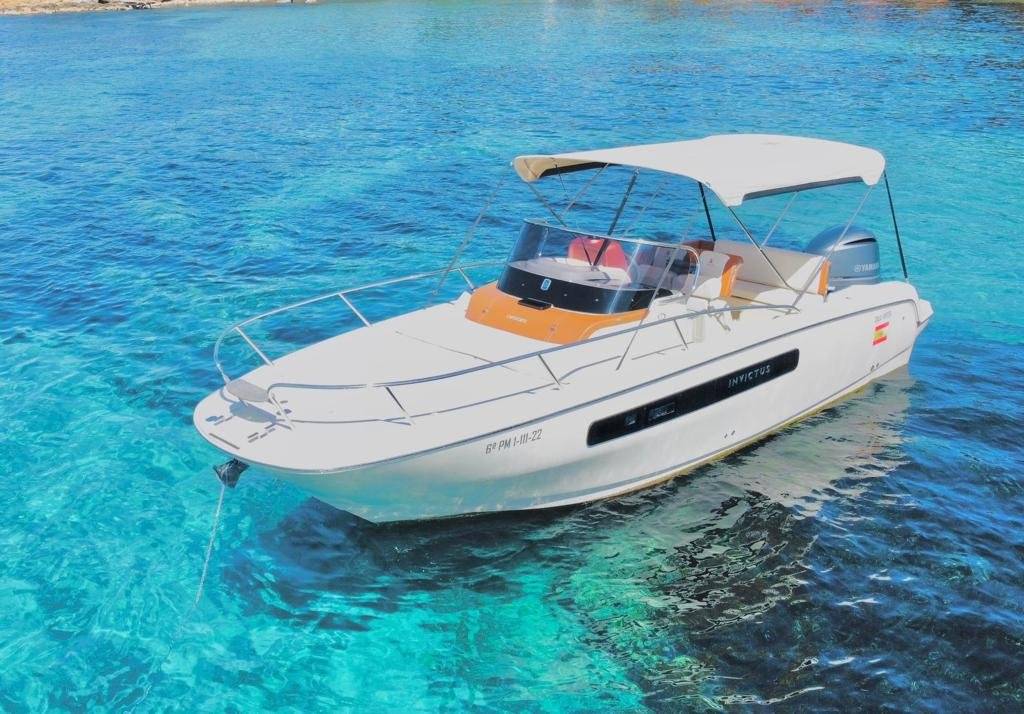 Invictus 270FX - 2