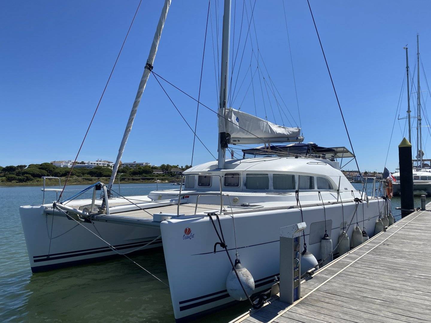 Lagoon 380