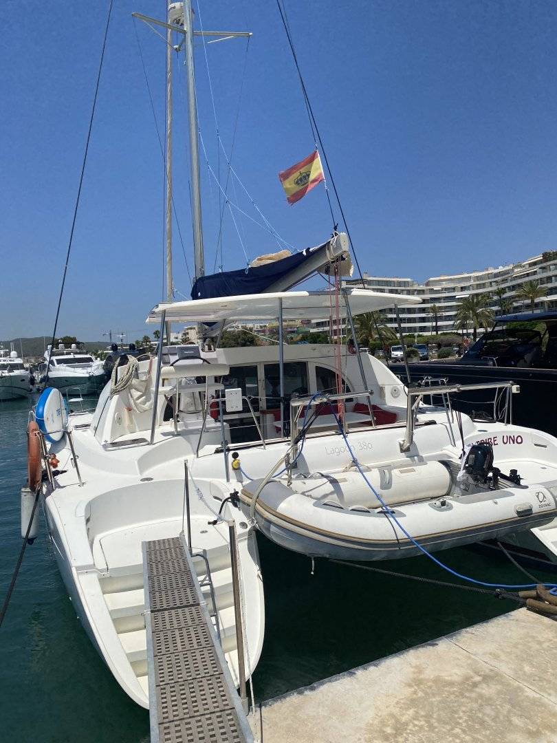 Lagoon 380 S2 - 3