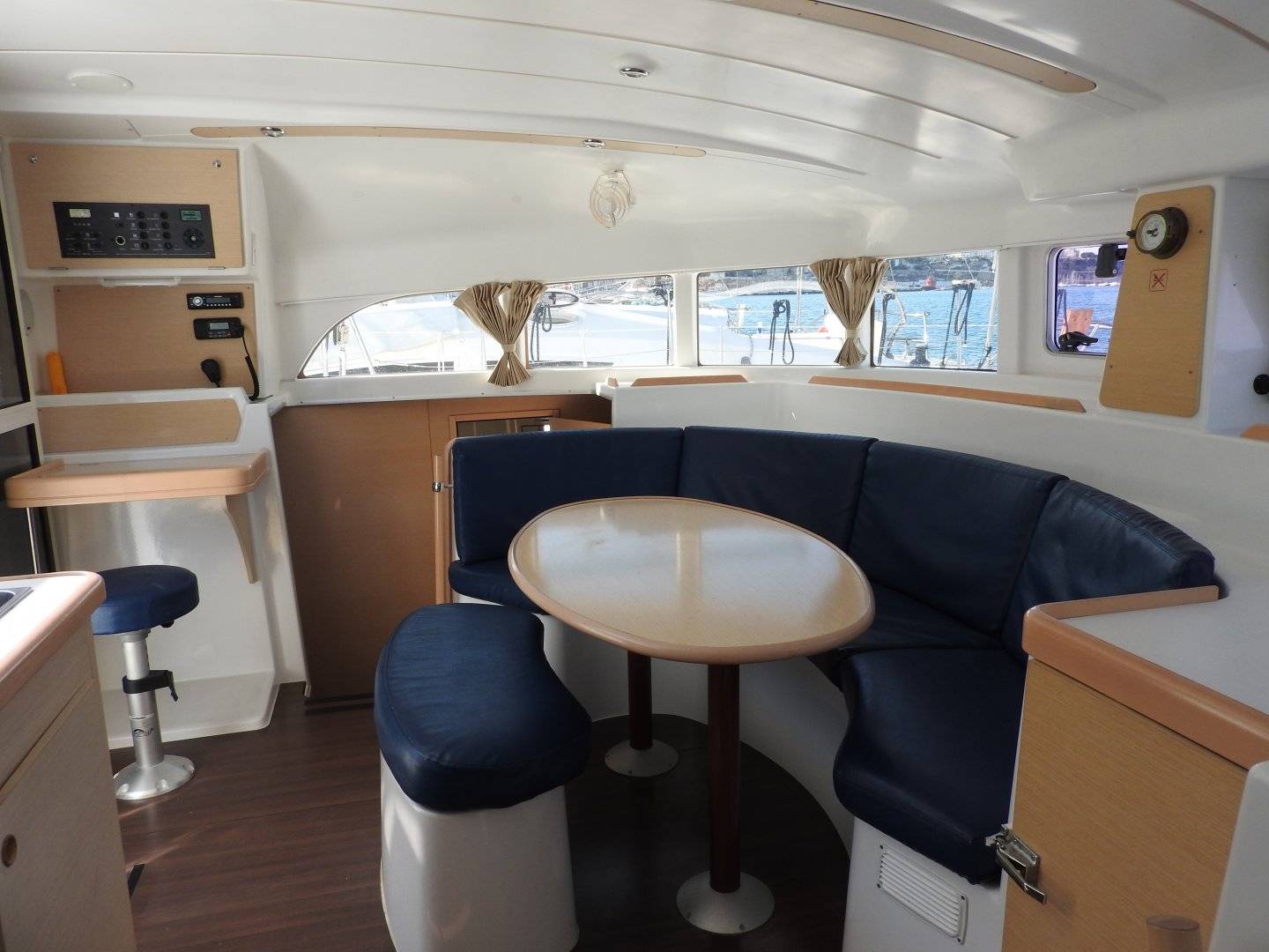 Lagoon 380 S2 - 5