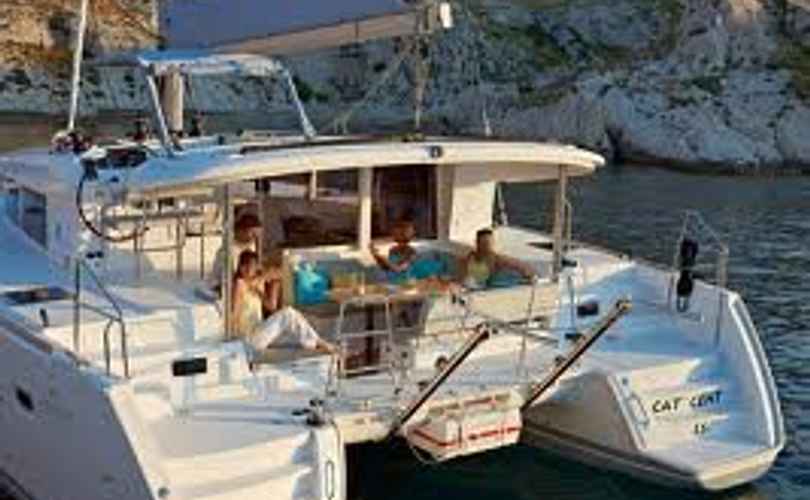 Lagoon 400