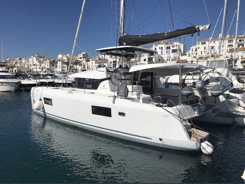 Lagoon 42 - 2