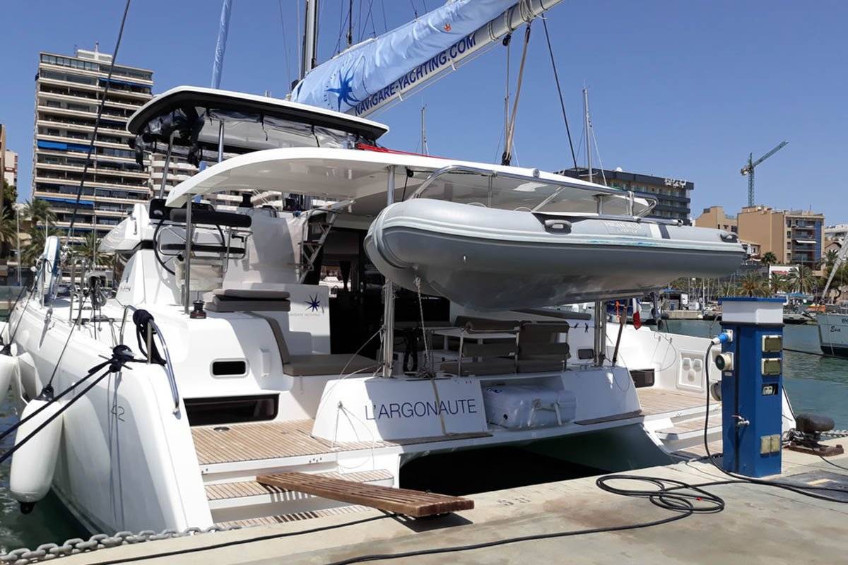 Lagoon 42 - 4