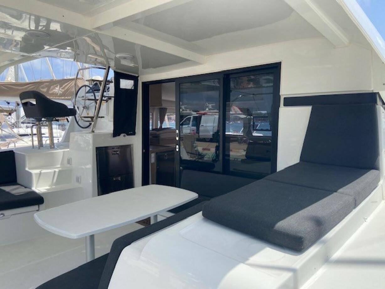 Lagoon 42 - 2