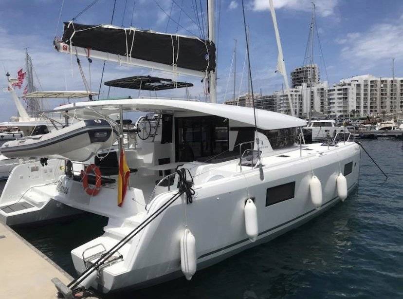 Lagoon 42 - 2