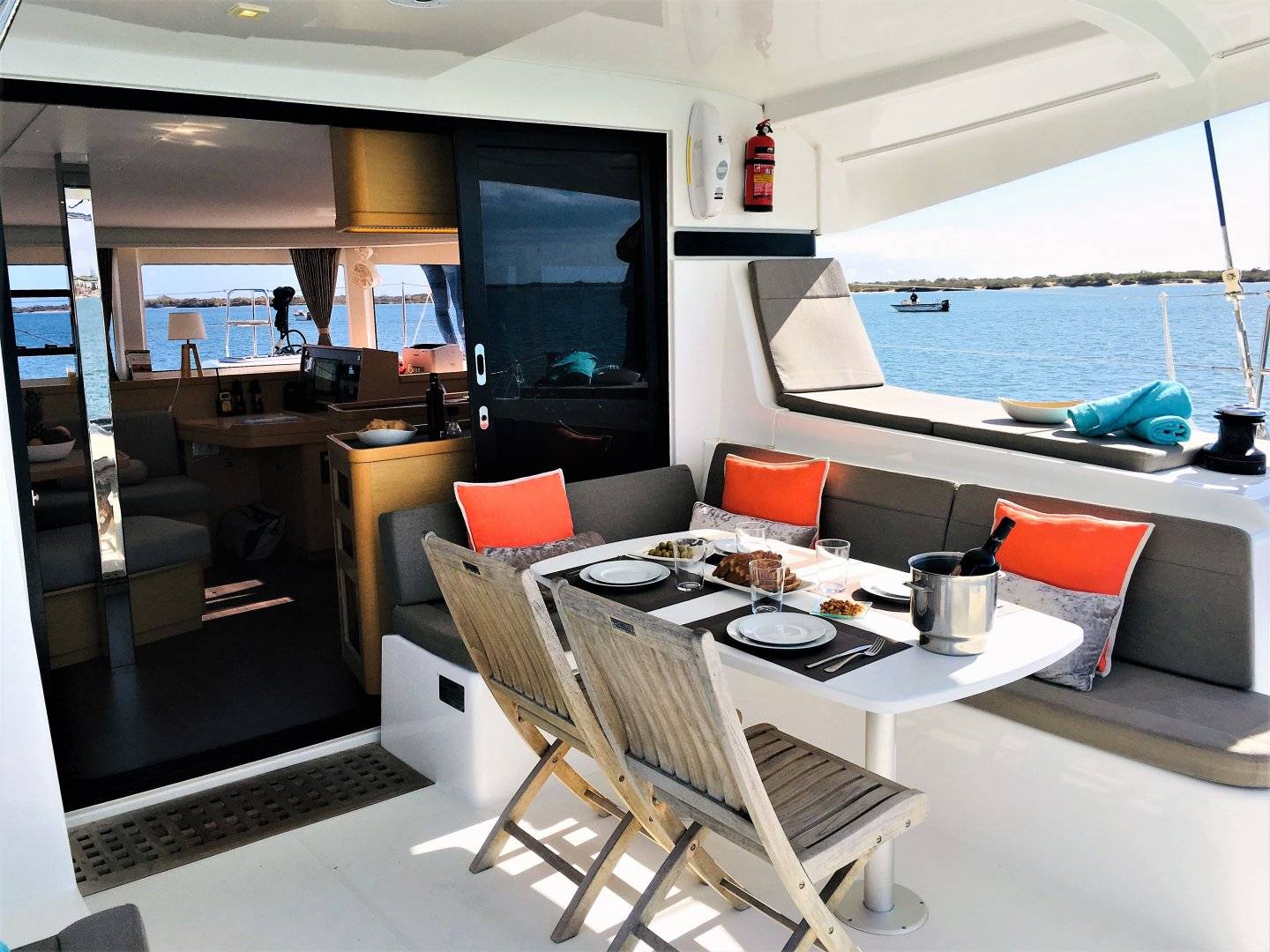 Lagoon 42 - 3