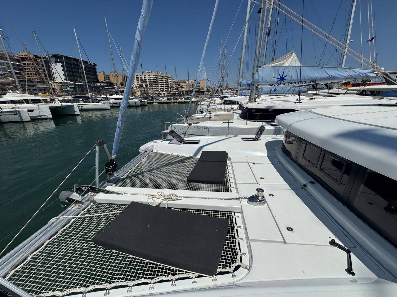 Lagoon 42 - 5