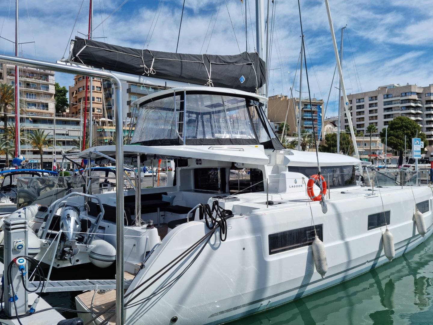 Lagoon 46