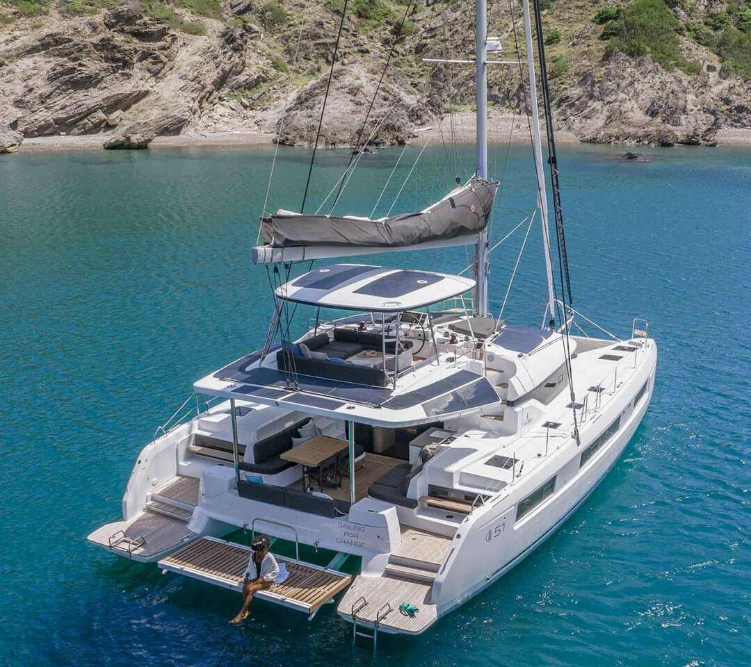 Lagoon 51