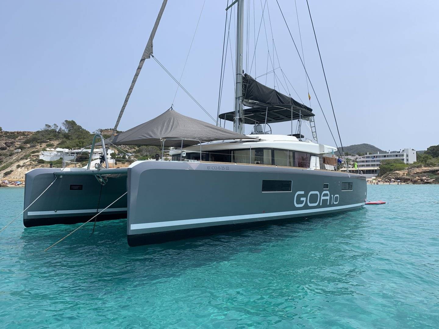 Lagoon 52 - 4