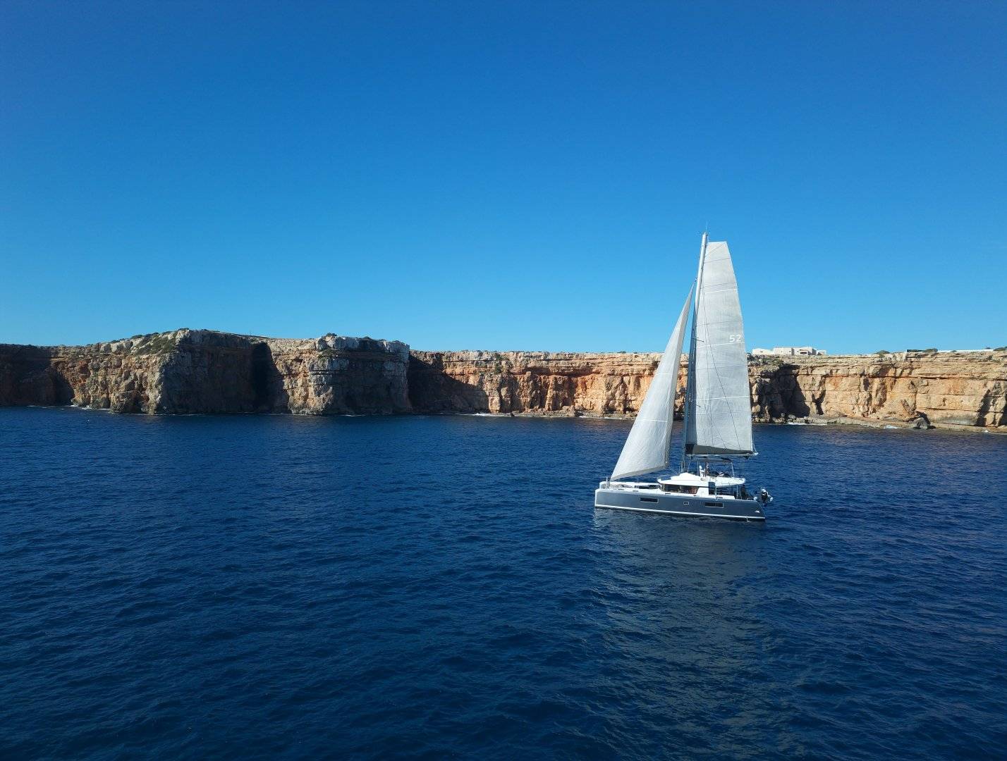 Lagoon 52 - 3