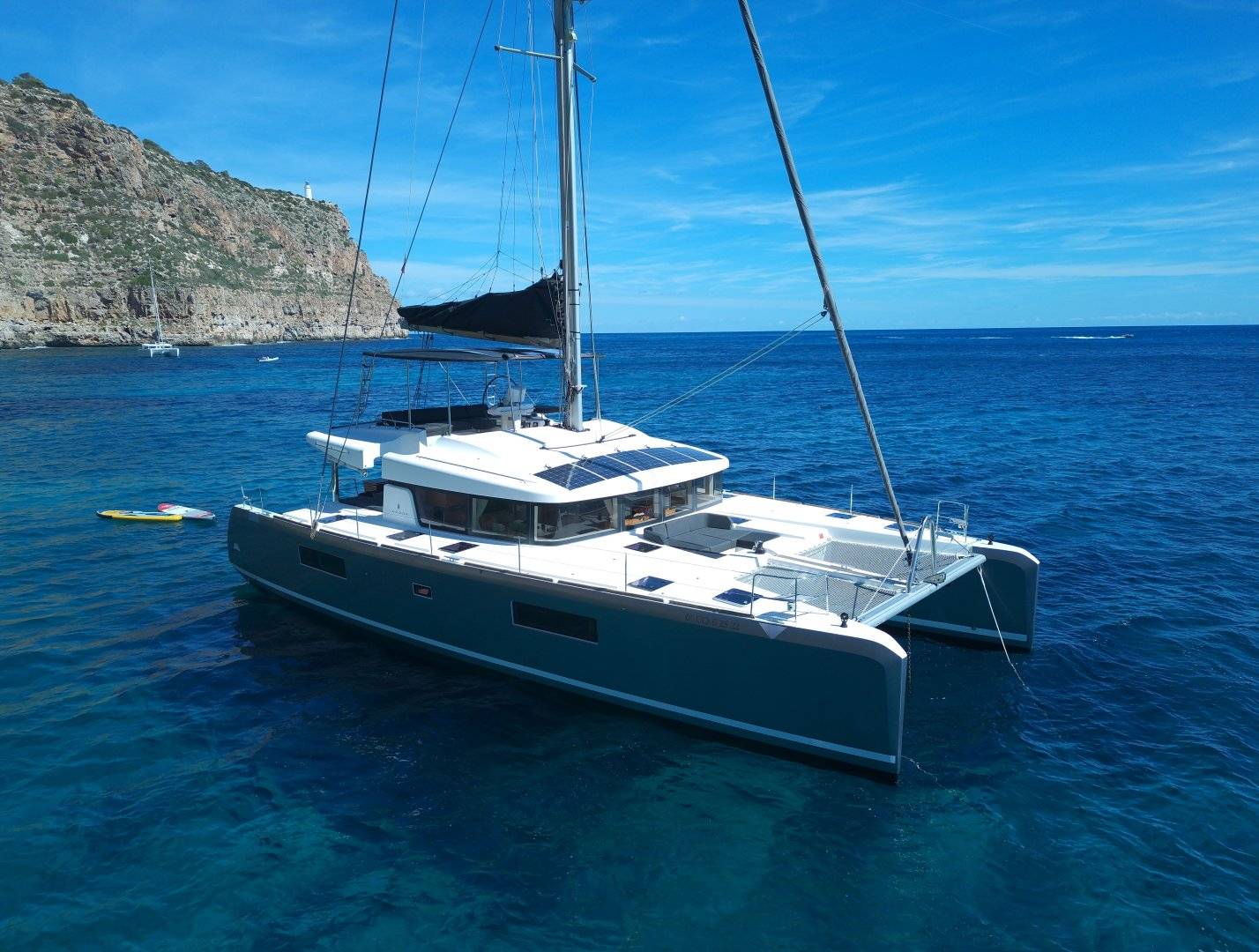 Lagoon 52