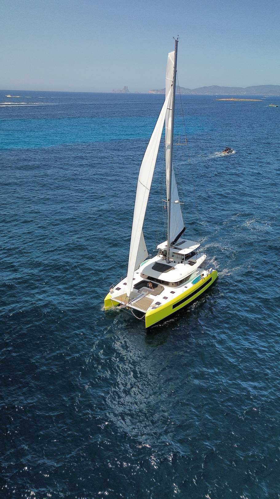 Lagoon 55