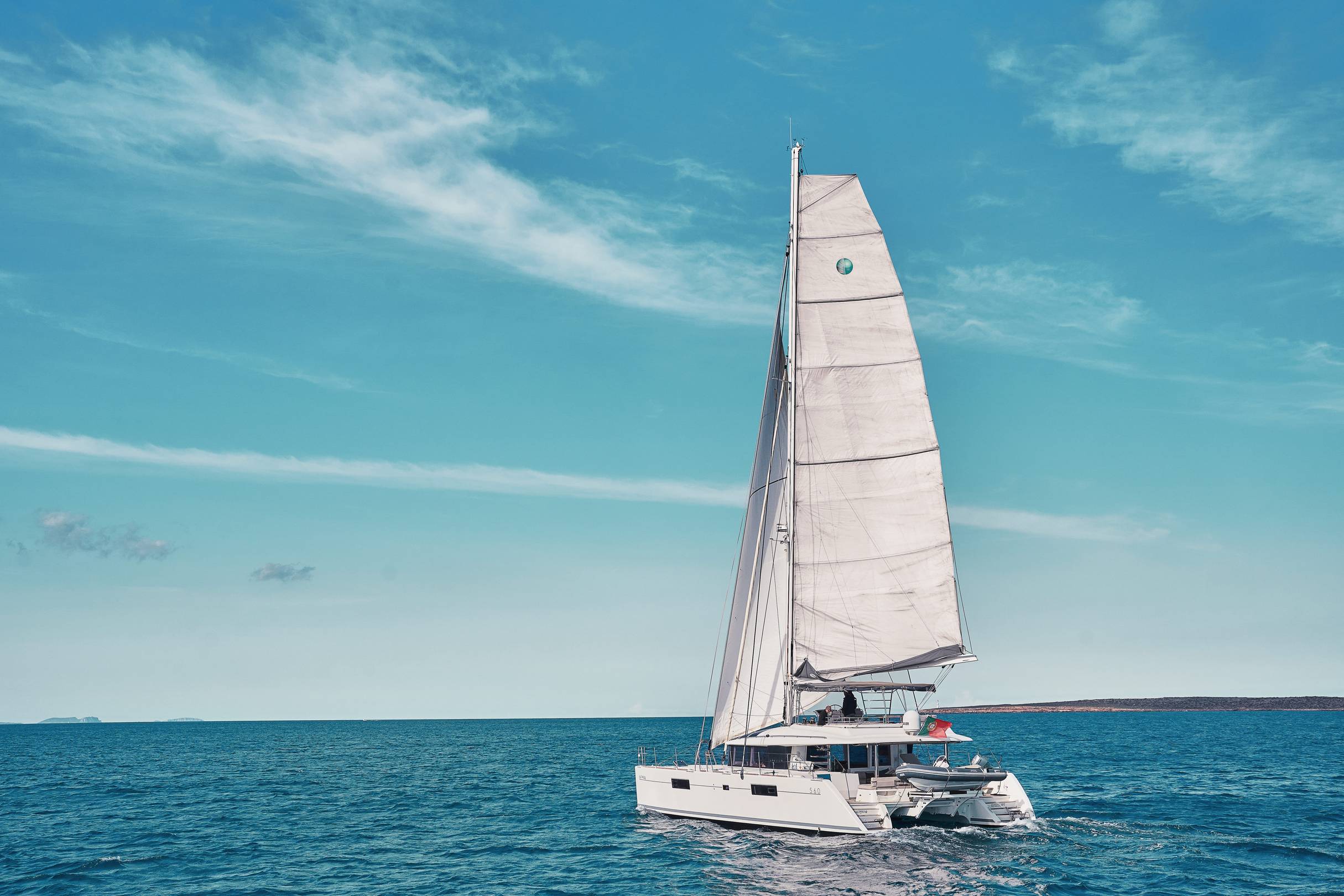 Lagoon 560 S2