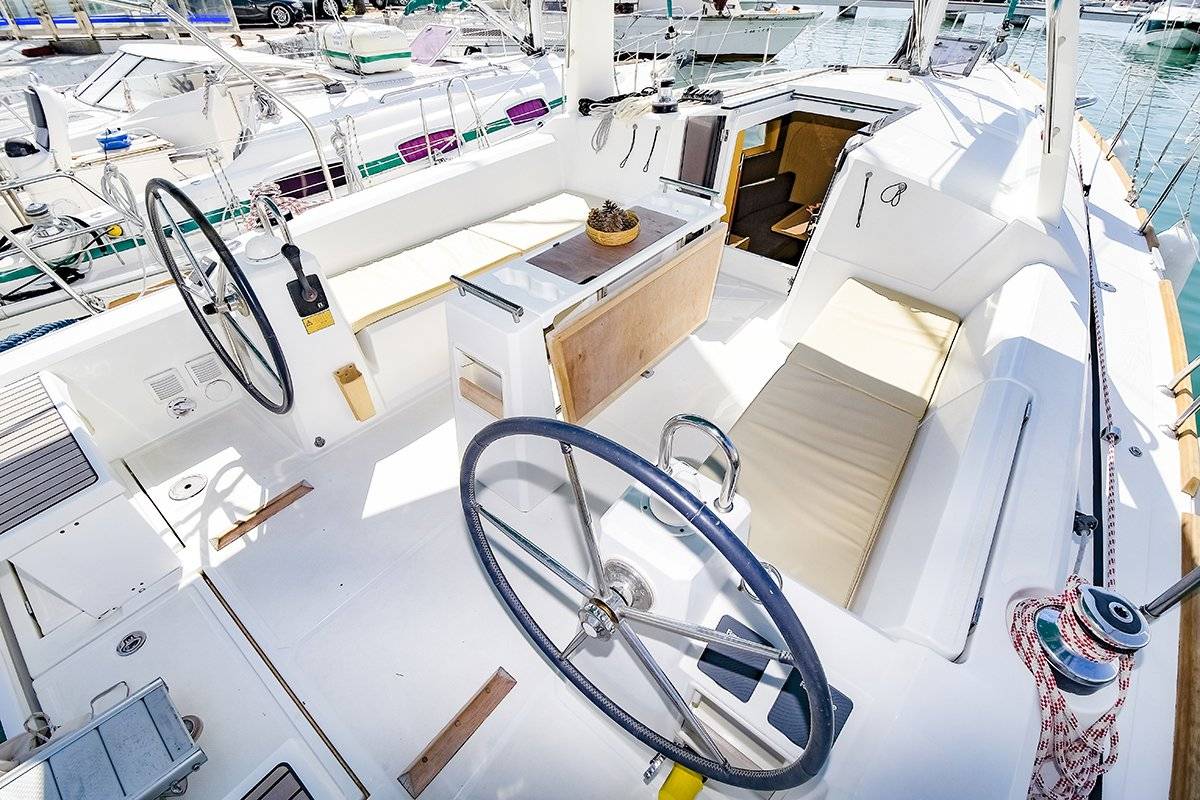 Oceanis 38 - 3