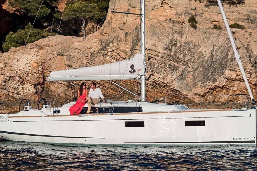 Oceanis 38.1 - 4