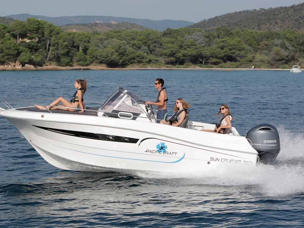Pacific Craft 700 Sun Cruiser
