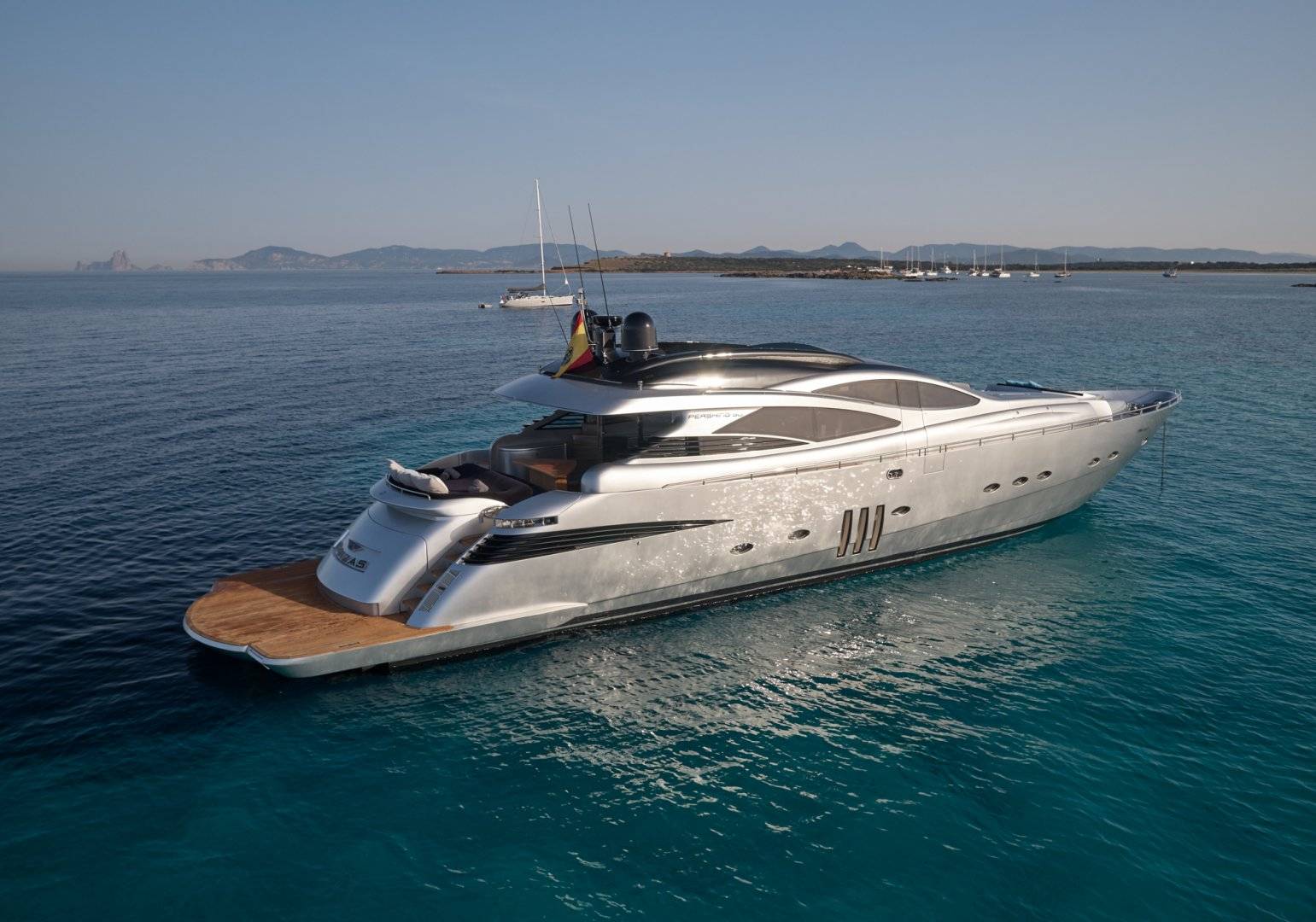 Pershing 90 - 2