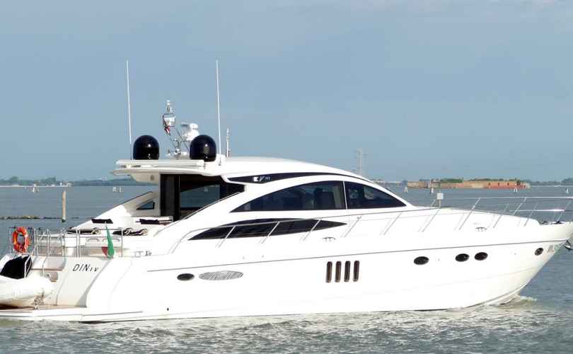 Princess V70 - 2