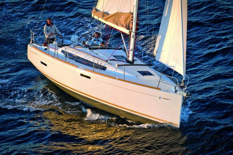 Sun Odyssey 389 - 2