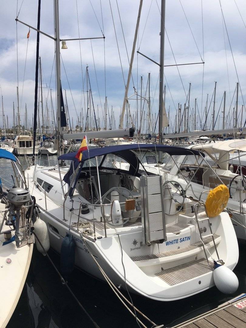 Sun Odyssey 39i - 3