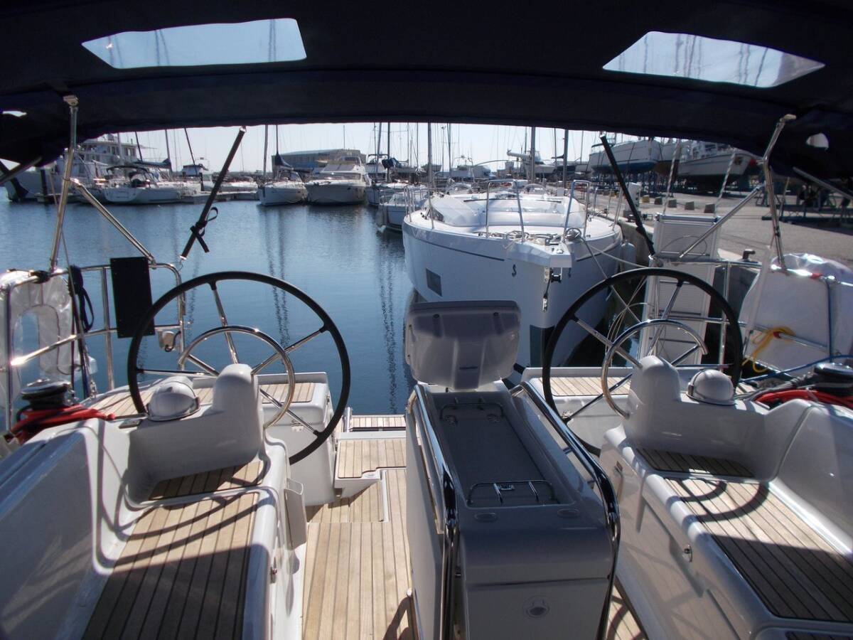 Sun Odyssey 419 - 5