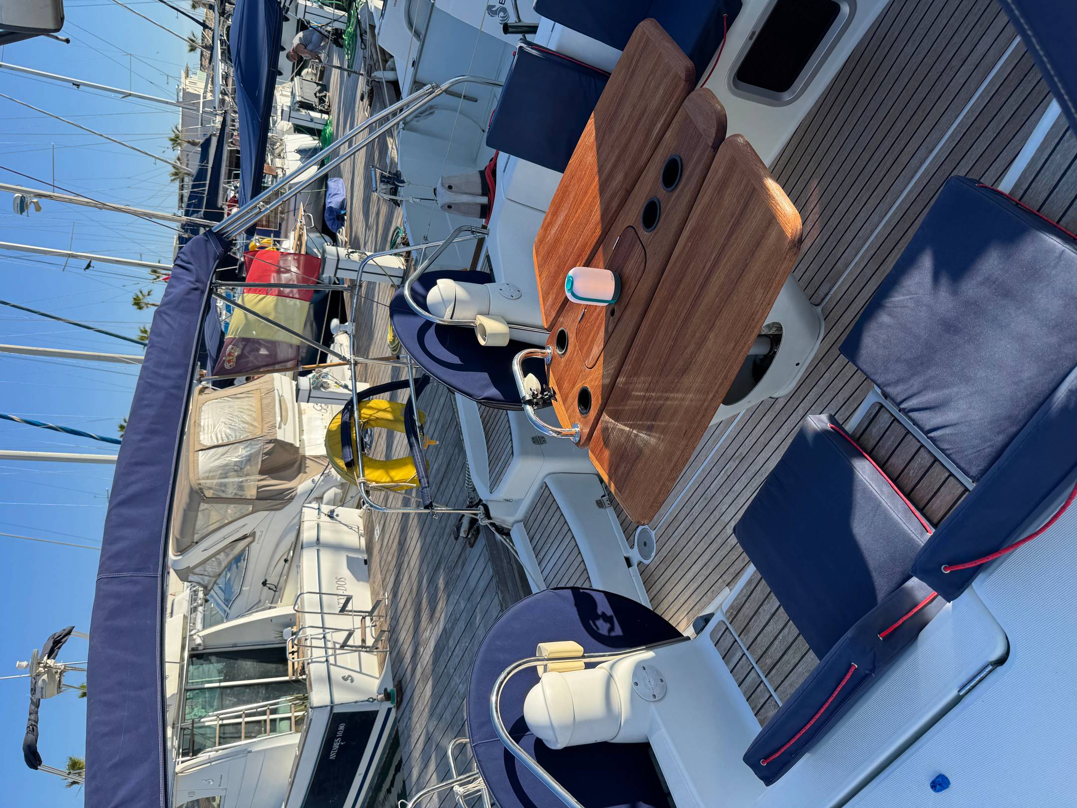 Sun Odyssey 42i - 3