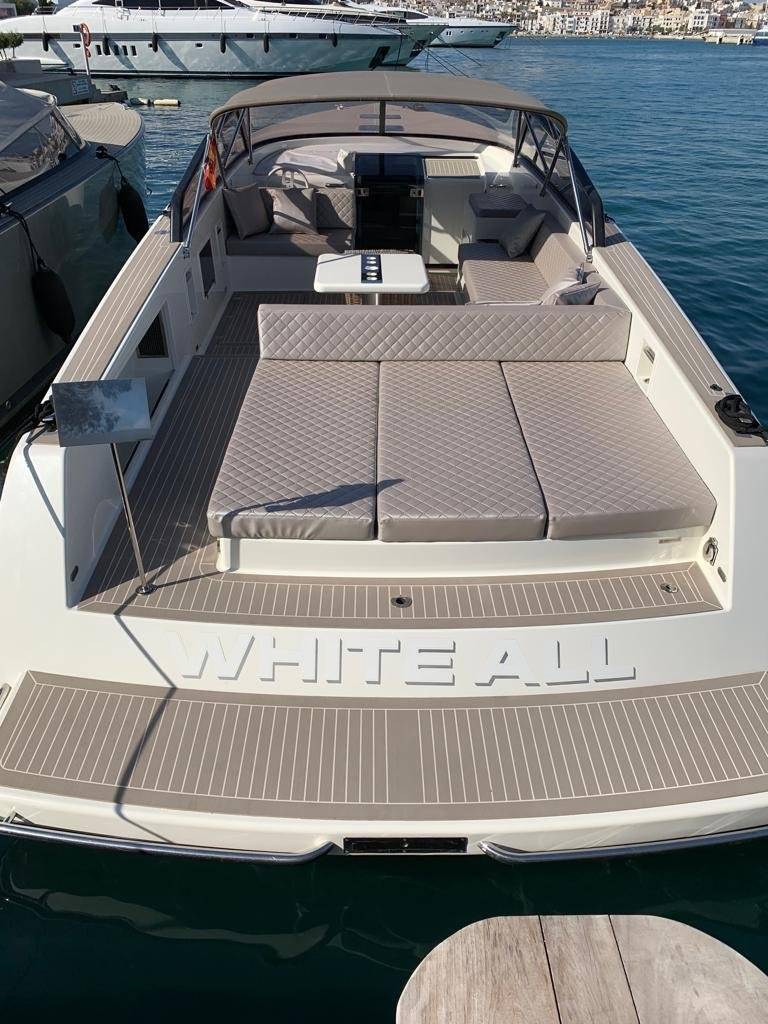 VanDutch 40 - 5