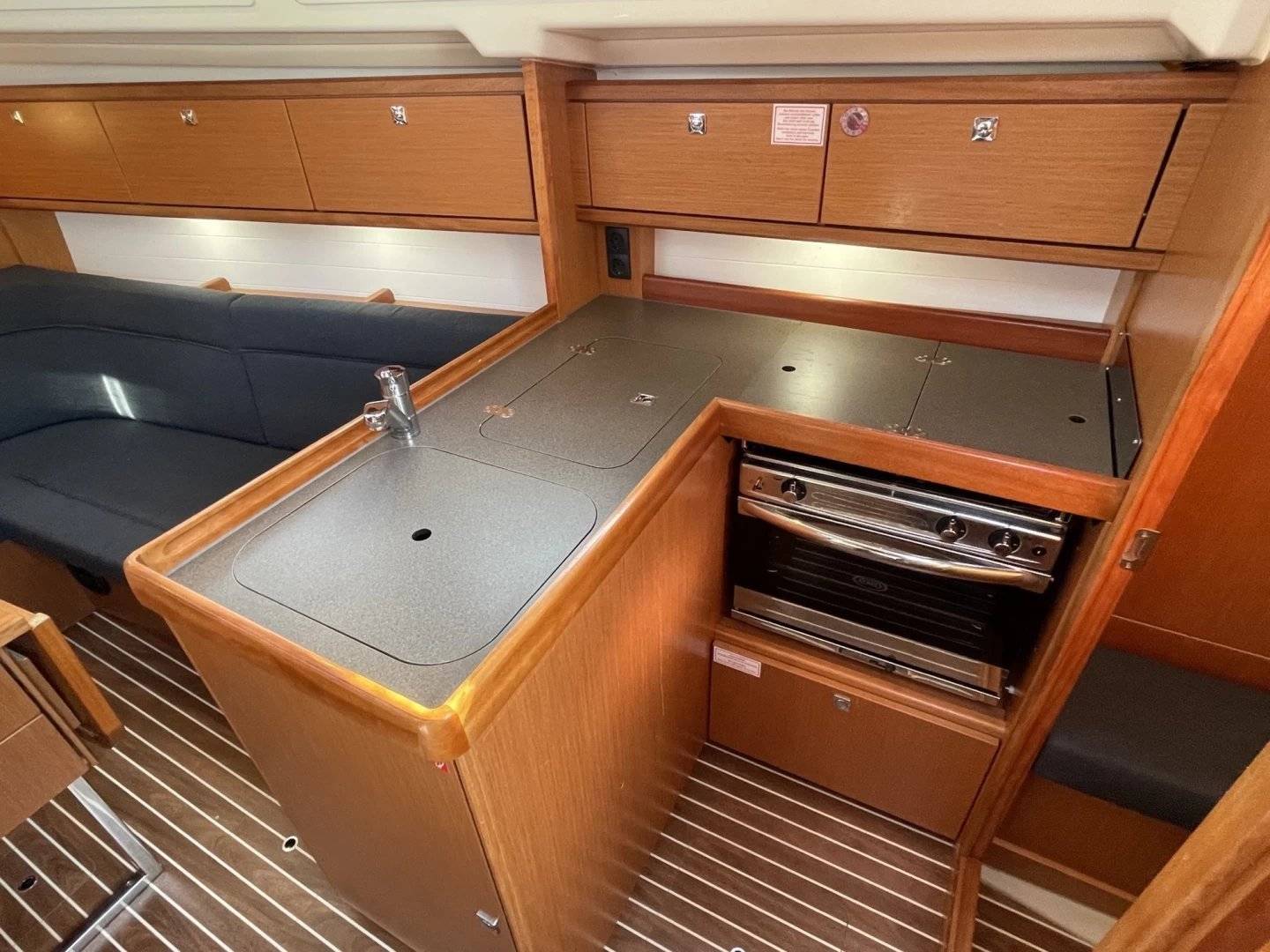 Bavaria Cruiser 34 - 5