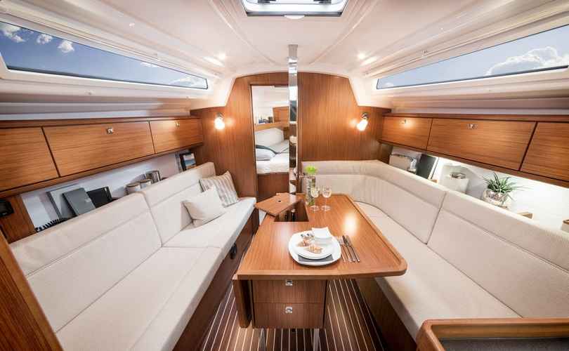 Bavaria Cruiser 34 - 3