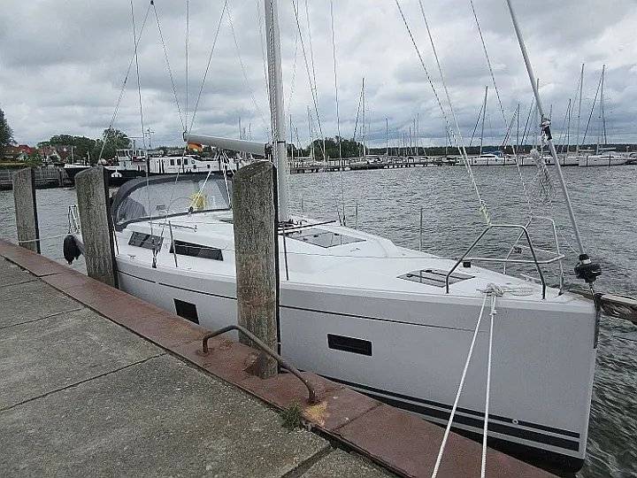 Hanse 388 - 2