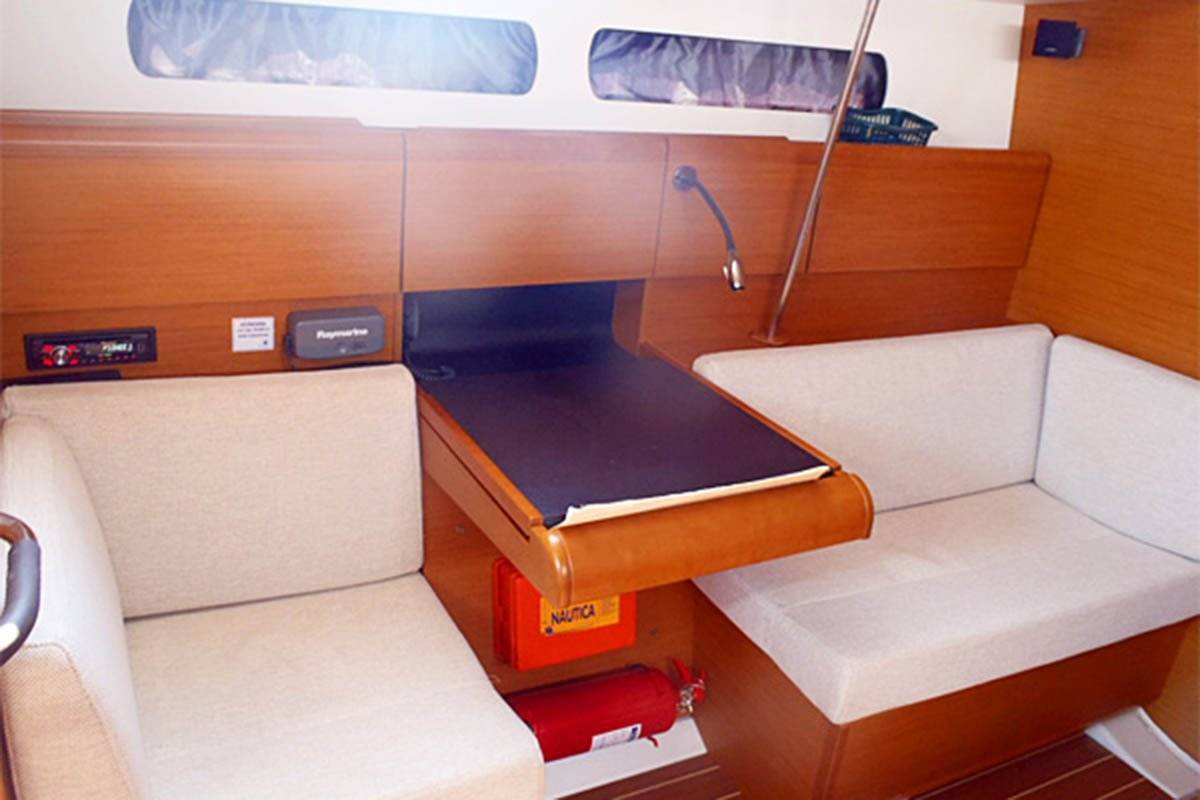 Sun Odyssey 439 - 5