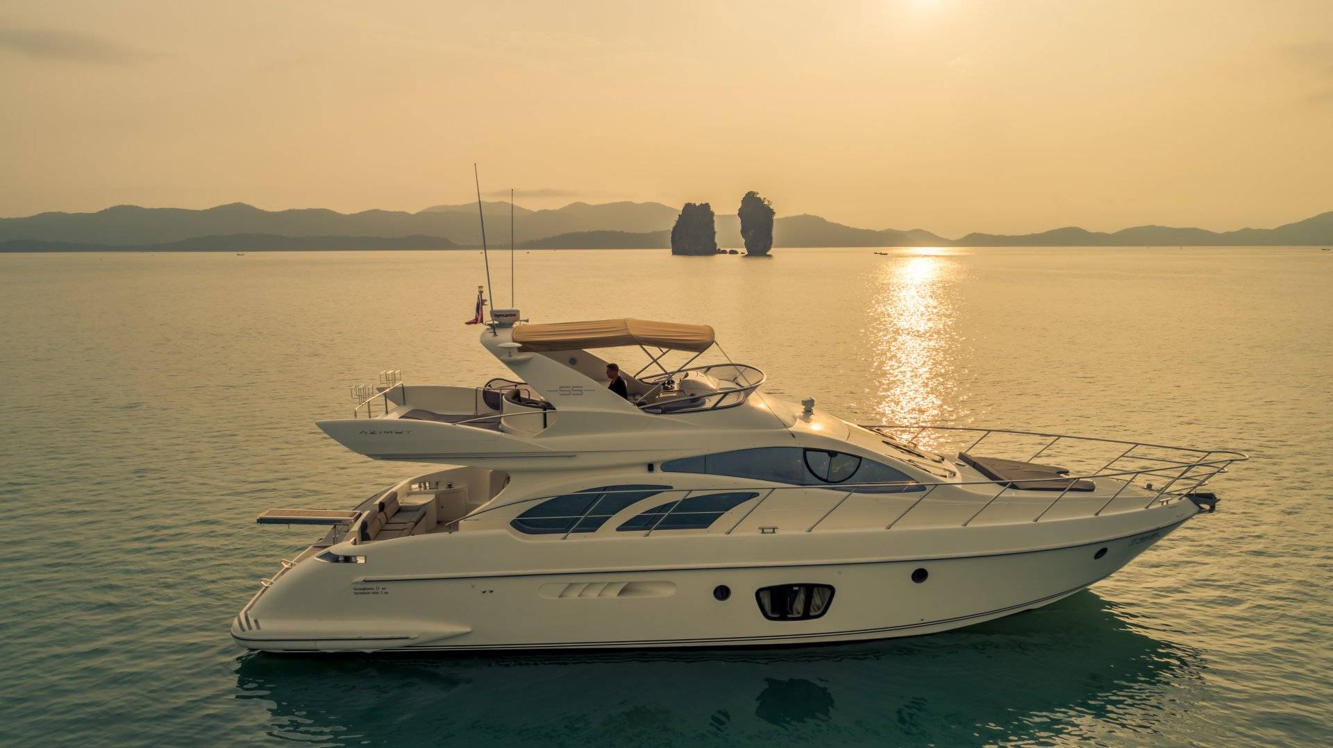 Azimut 55