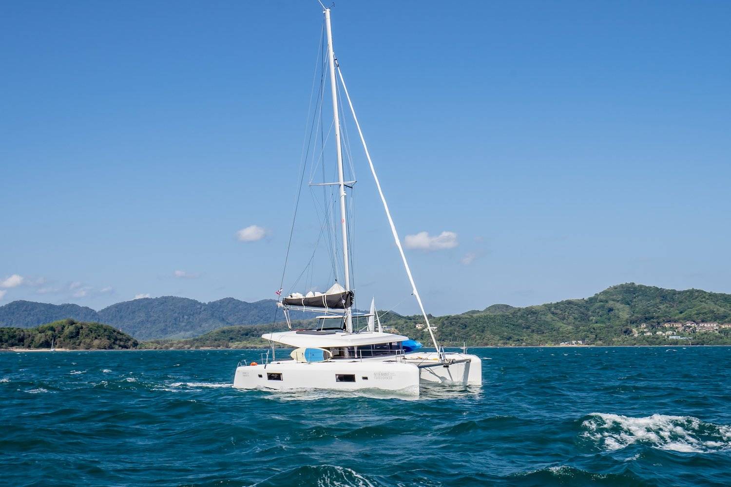 Lagoon 42