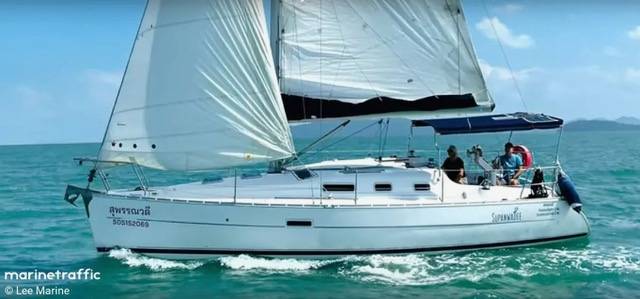 Oceanis 323 - 2