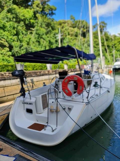 Oceanis 323 - 4