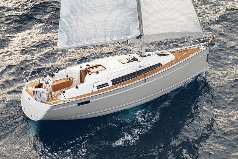 Bavaria 33 Cruiser - 2