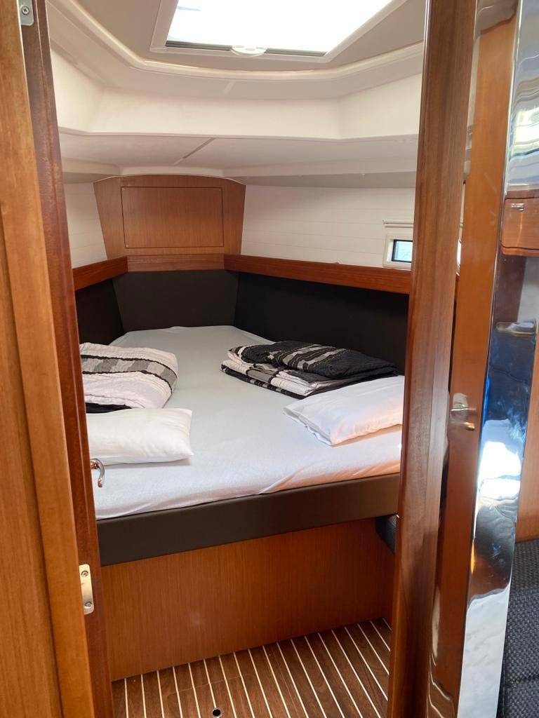 Bavaria 37 Cruiser - 5